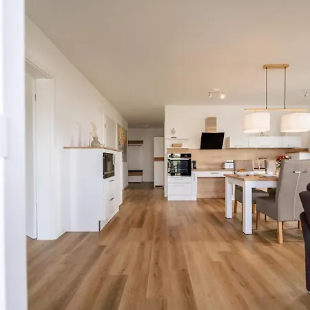 Zweite Heimat 49 0 N